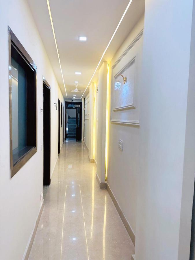 Hotel Frankstay By Samrat Residency 10 Mints Walking Distance Nizamuddin Railway Station 4*