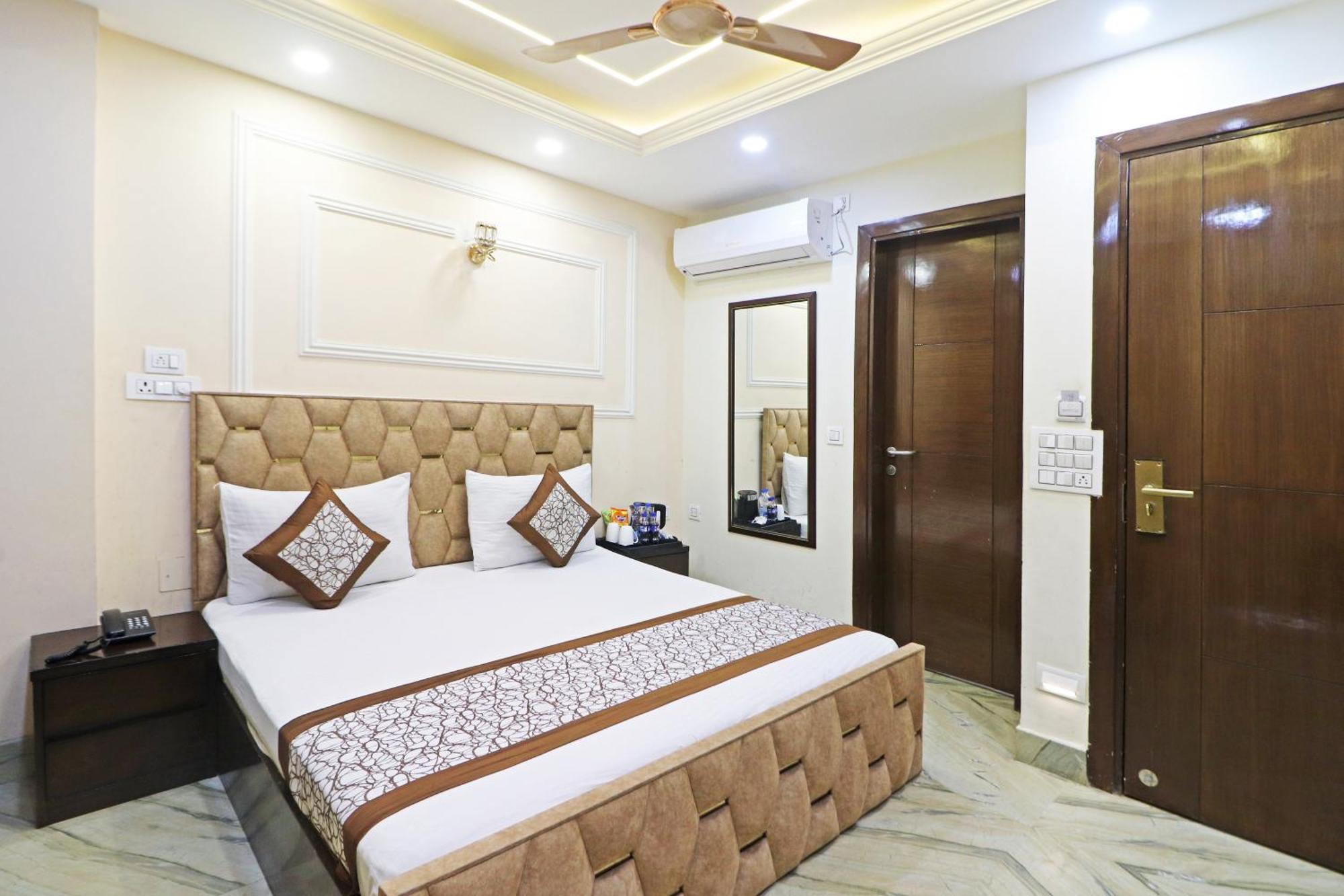 Frankstay By Samrat Residency 10 Mints Walking Distance Nizamuddin Railway Station