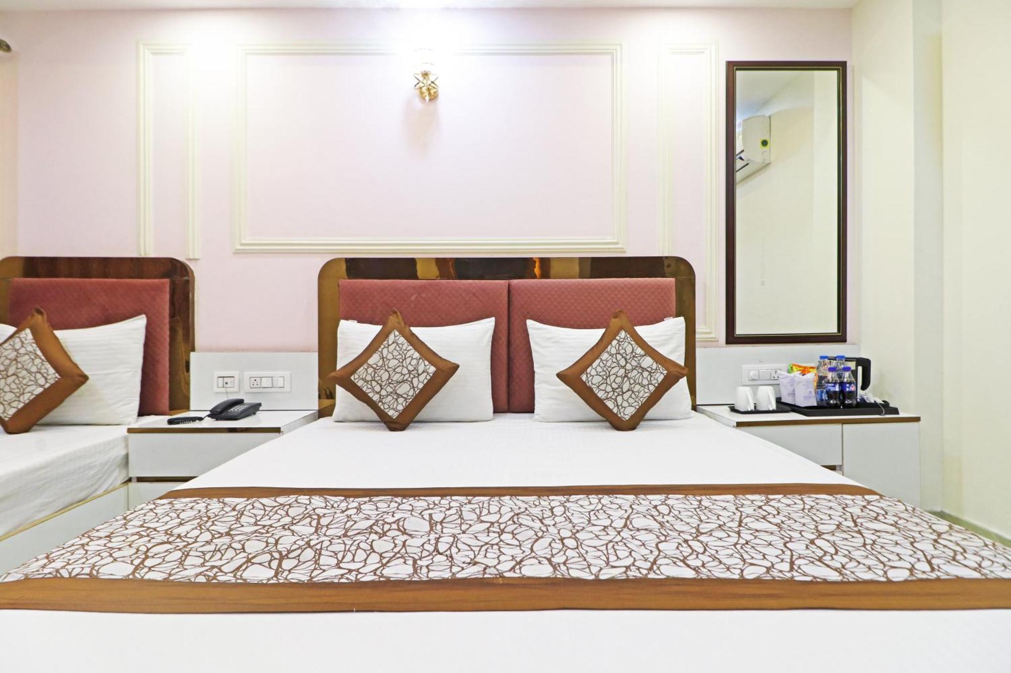 Frankstay By Samrat Residency 10 Mints Walking Distance Nizamuddin Railway Station 4* New Delhi